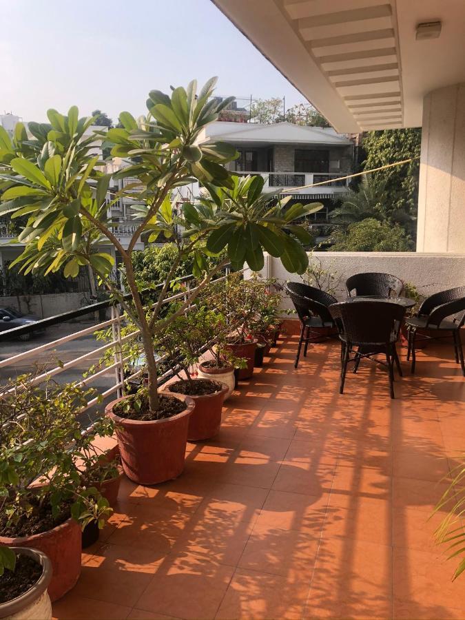 The Neem Bed and Breakfast New Delhi Exteriör bild
